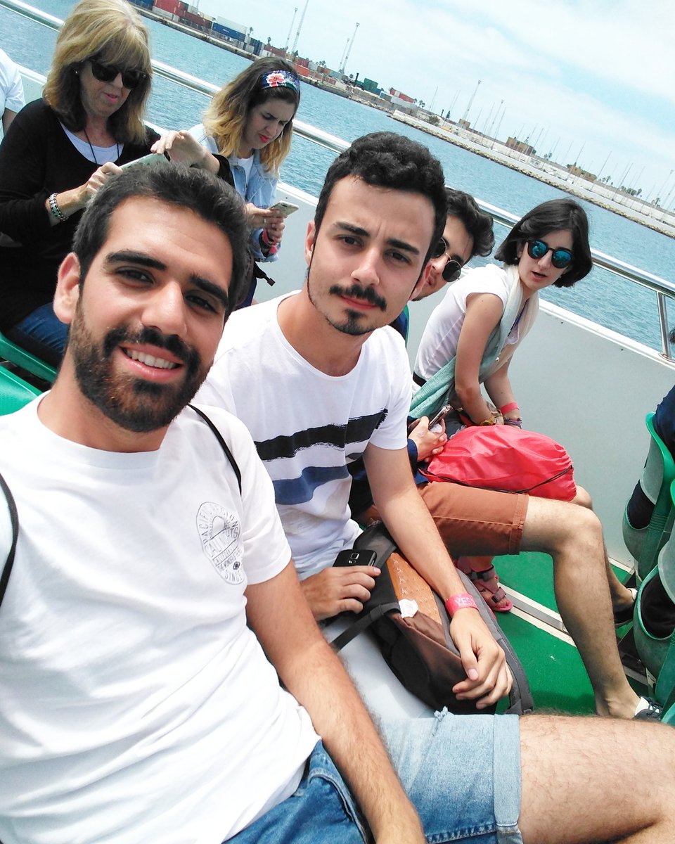VictorCaminoVlc's tweet photo. Ha sido un paréntesis y una oportunidad para convivir con jóvenes socialistas que no creemos en fronteras. Punto y final al #YESSummerCamp2018. https://t.co/nnSA5RzGM3