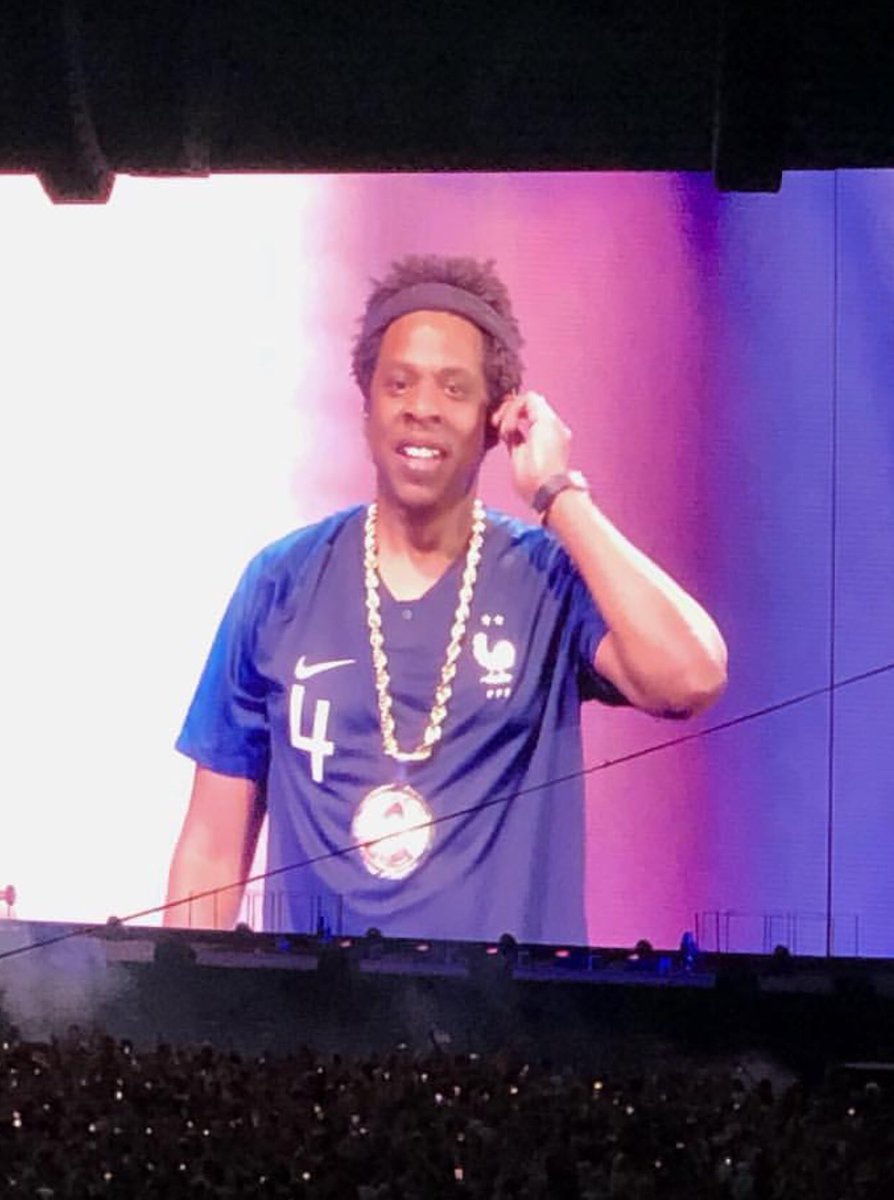 cliquetv's tweet photo. Vif comme Jay-Z. 🇫🇷⭐️⭐️ #OTRII #OTR2 via @minos_mehdi https://t.co/onONmX4lkv