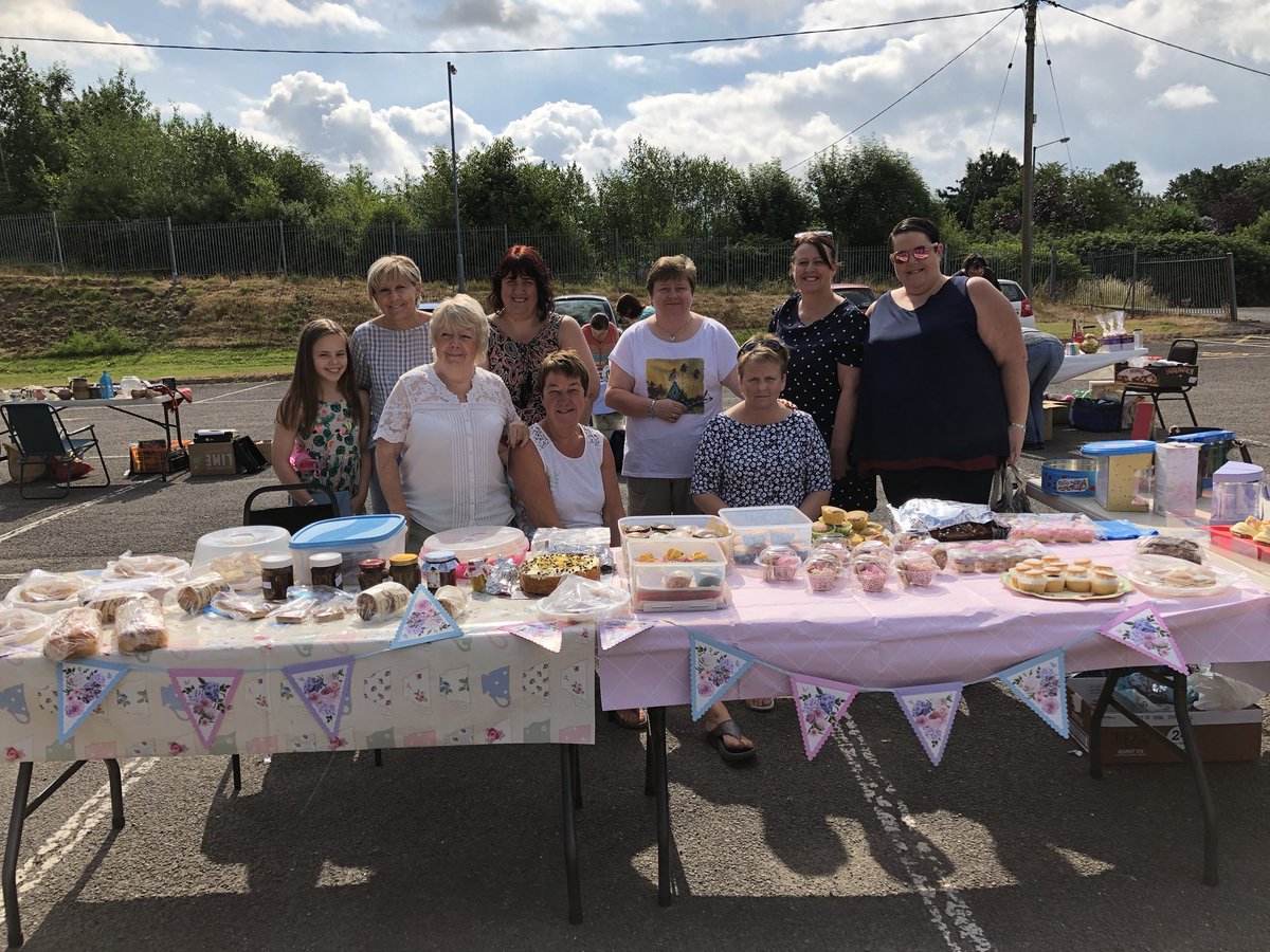 LleisCwm's tweet image. Diolch i bawb am eu cefnogaeth heddiw #elw #mind #cacennau