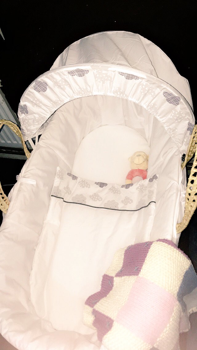 _JessicaaLx's tweet photo. All ready for my princess 👑 #babygirl due next Monday👶🏼 beyond excited💗 https://t.co/2O4lv35I5I
