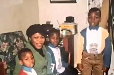MaalikMUFC's tweet photo. Started From the Bottom Now We here! 🏆❤🔥🙌 #PogbaFamily #WorldCup #MUFC https://t.co/2lXWGgVsXU