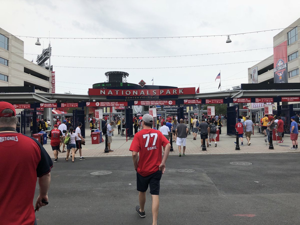 TitansMFX's tweet photo. Titans Staff taking in the MLB all star festivities in DC @OfficialMFX https://t.co/s1hVXEhR2j