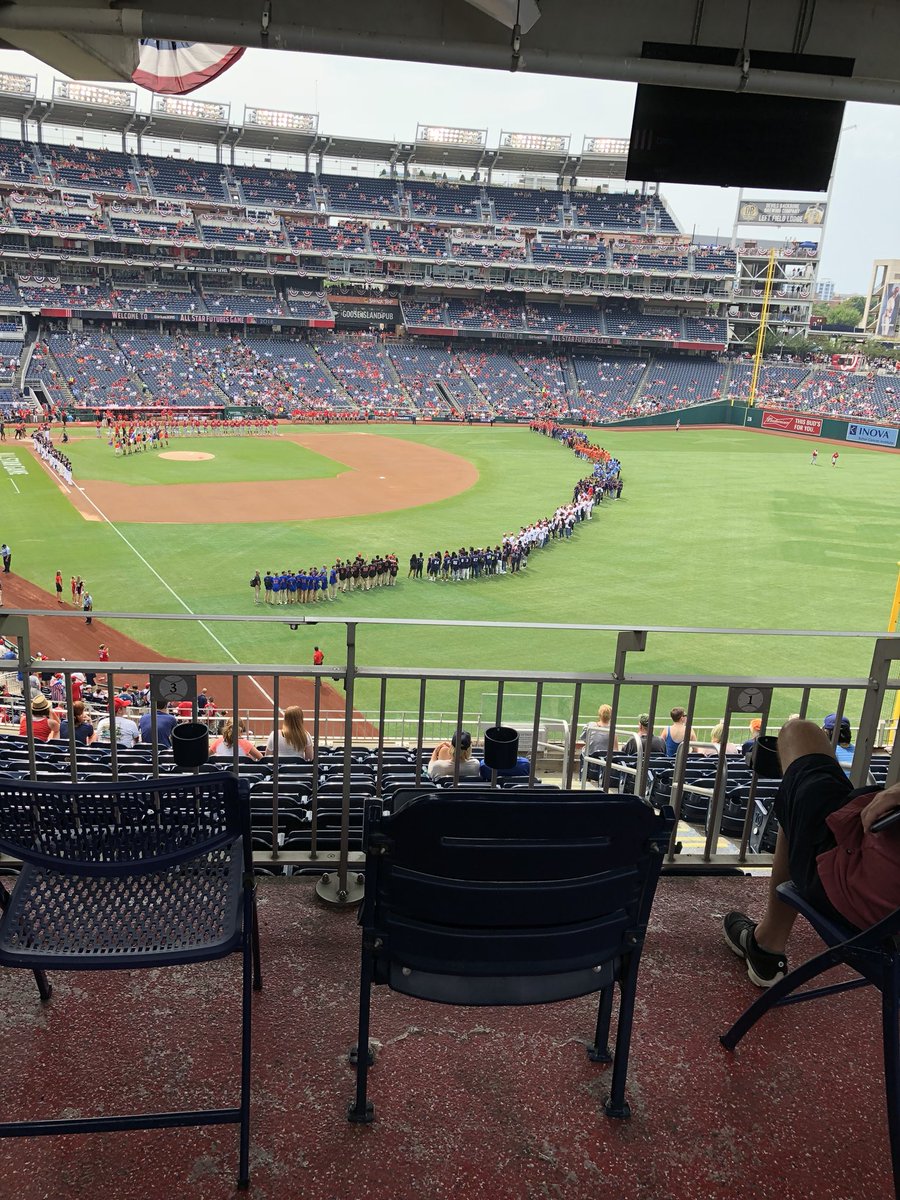 TitansMFX's tweet photo. Titans Staff taking in the MLB all star festivities in DC @OfficialMFX https://t.co/s1hVXEhR2j