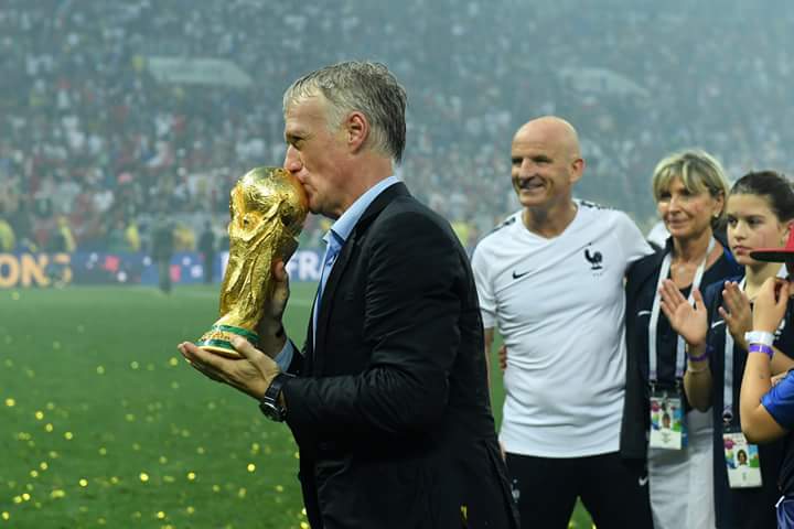 CheddarFuzz's tweet image. L'ancien Champion du Monde crée le nouveau Champions du Monde. MERCI DESCHAMPS!!! 
#AllezLesBleus #FiersdetreBleus