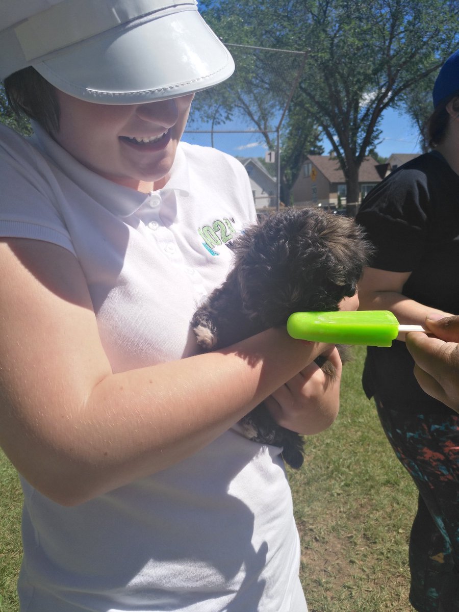 NOWMaconezie's tweet photo. We found a group of people playing baseball and stopped in to say hey! Not just that, but we met the sweetheart you see below (her name is Murphy!!!) #1023NOWRadio #NOWTrucksicle @NOWTrucksicle https://t.co/iSb8wKlGVZ