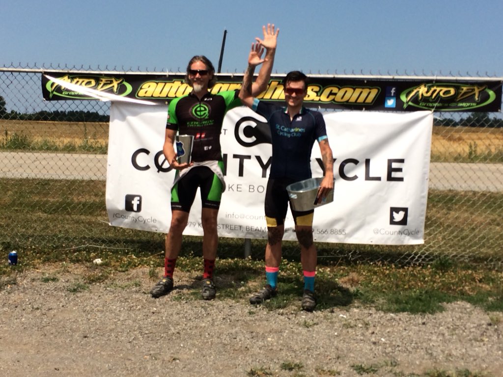 905Racing's tweet photo. Single Speed Podium 2018 #TourofPelham  @autofxgraphics @CountyCycle @ontariocycling @MathiasFarms1 @Merrittville https://t.co/y4VnaH1N8Y