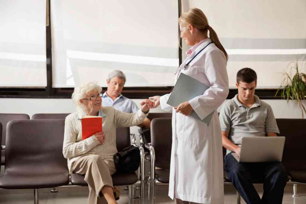 HighGrowthTRep's tweet photo. #Healthcare real estate is being transformed as we speak See why investors are categorizing healthcare real estate as a Core asset https://t.co/zfIosyTHil https://t.co/QNgr1xUCsV