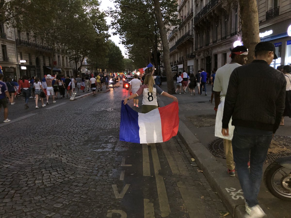 cxthy05's tweet photo. Champions du monde 🇫🇷🇫🇷🇫🇷🇫🇷🇫🇷🇫🇷❤️❤️❤️❤️ https://t.co/X3DSdySxam
