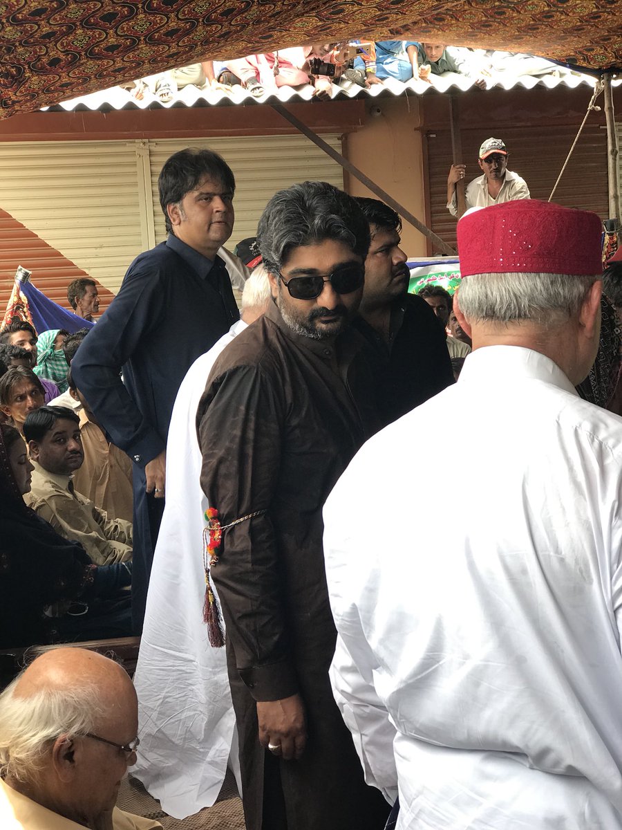 EhsanalishahPSF's tweet photo. A HuGe Crowd For election Work With Sain Syed ZulfiQar Ali Shah and Pir Hassan Shah Jeelani #JeayBhutto #JeaySainSyedZulFiQarALiShah (PS-48) #JeayPirHassanShahJeelani (Na-218) #TeerPyThappa #TaaraaTaalaaNhiChaleyGaa #TeerChaley #MirpurkhasBhuttoKaa #ElectionCampaign2018 https://t.co/eI7ZdoWyem