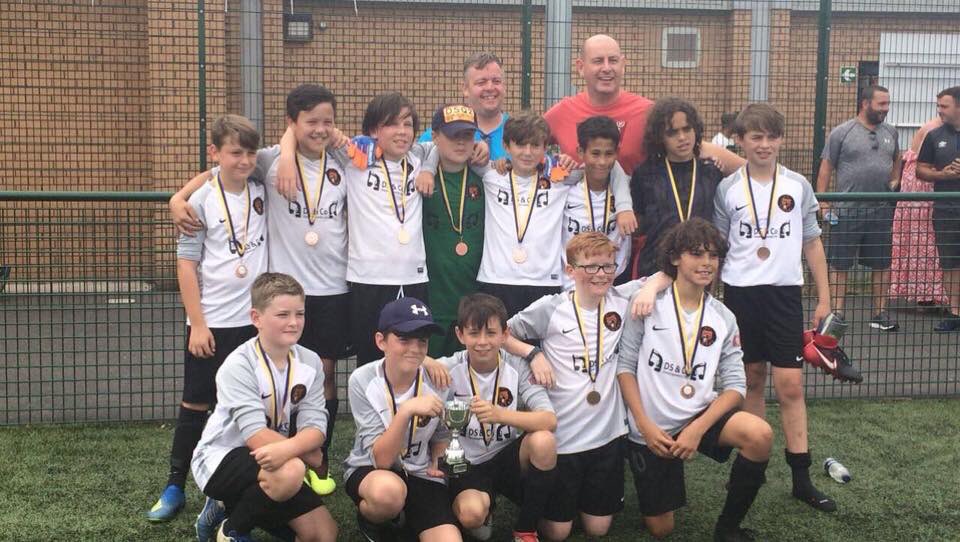 ColinDever's tweet photo. FC Tigers winning a trophy in the Anfield Tournament this weekend. Well run two days and four excellent teams. https://t.co/5OpWHp3J4Q