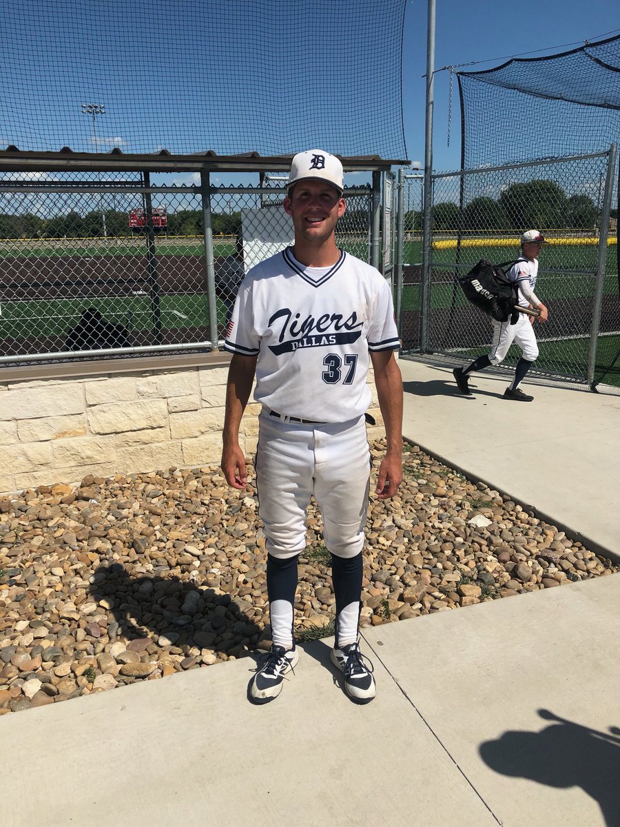 FiveTool's tweet photo. @VToolTexas F: @DTigerBaseball Steed 6, FT. Worth Cats 17U 4. 
PoG: @MasonHuntt 2-2, 2 RBI https://t.co/Du1CzTu38T