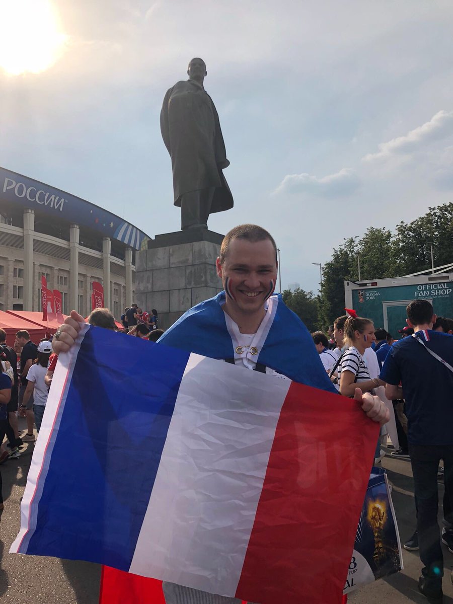 AubardF's tweet photo. Bravo à toi Alex! Tu n’as jamais douté! Tu vas ramener le maillot avec ses deux étoiles! Des souvenirs et des images à jamais gravés!! https://t.co/MeZDisxZyx