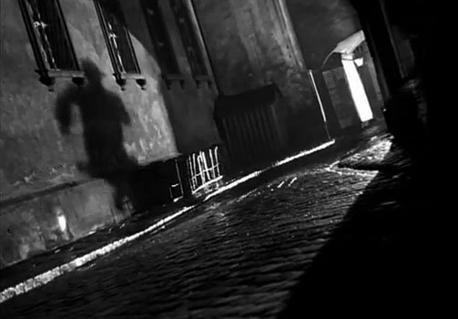 _Cinefilos_'s tweet photo. The Third Man (1949)

Cinematographer: Robert Krasker https://t.co/kJZB0pHDTf