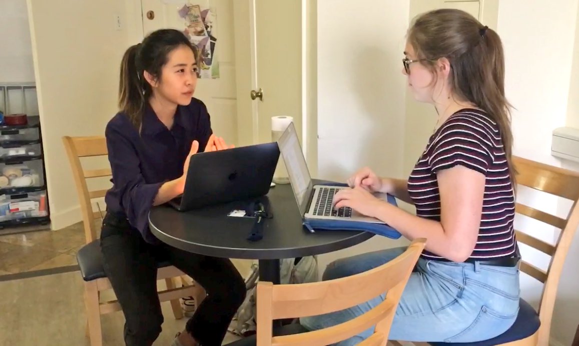 Synchronize tweet media