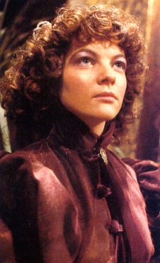 CJOShea_'s tweet image. Is it just me, but does the Doctor seem so much more relaxed and happy when it's just him and Nyssa? Finally, a companion who doesn't need lengthy technical explanations and isn't perpetually cranky!
#DoctorWhoOnTwitch
#DoctorWho
#ArcOfInfinity
#Nyssa