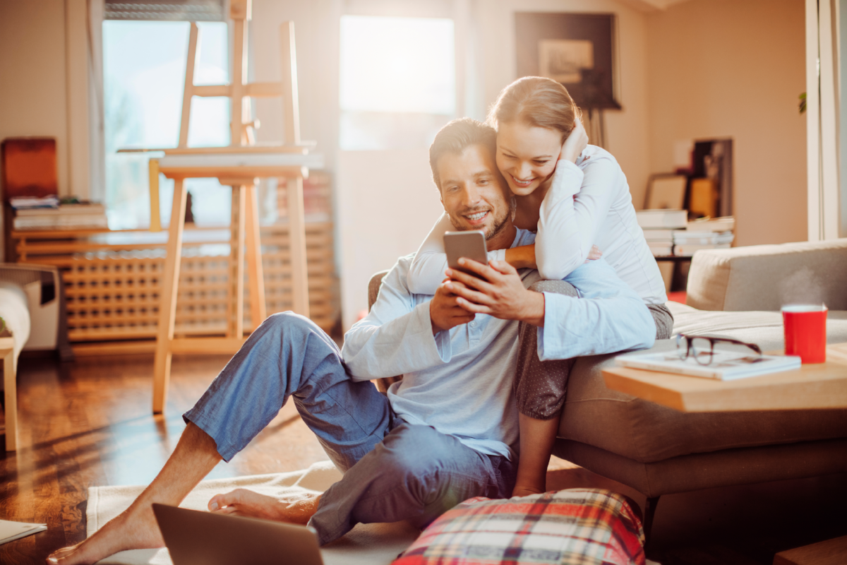 #Relax and #unwind with us. Download Nextradio now: hubs.ly/H0c_nwL0