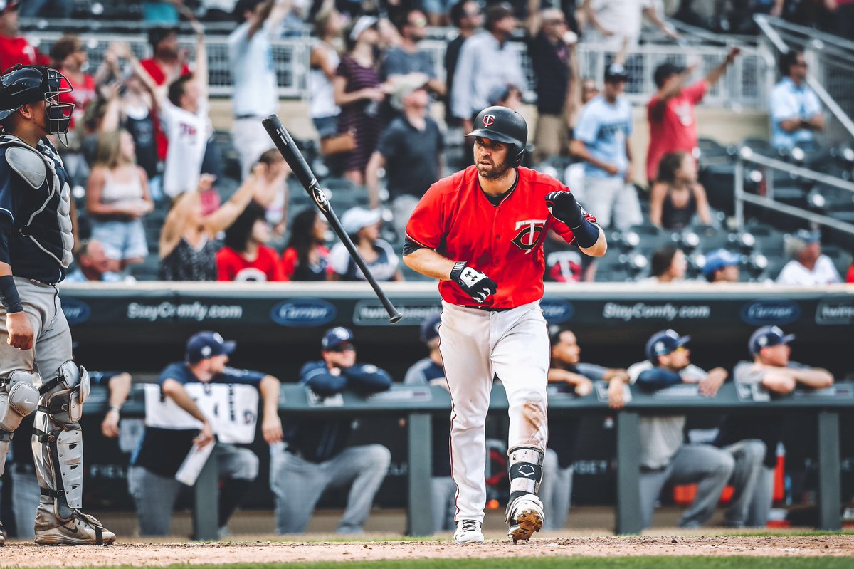 TwinsPics's tweet photo. Bat flippin’ into the break. #MNTwins https://t.co/xHh3bbi0Qo