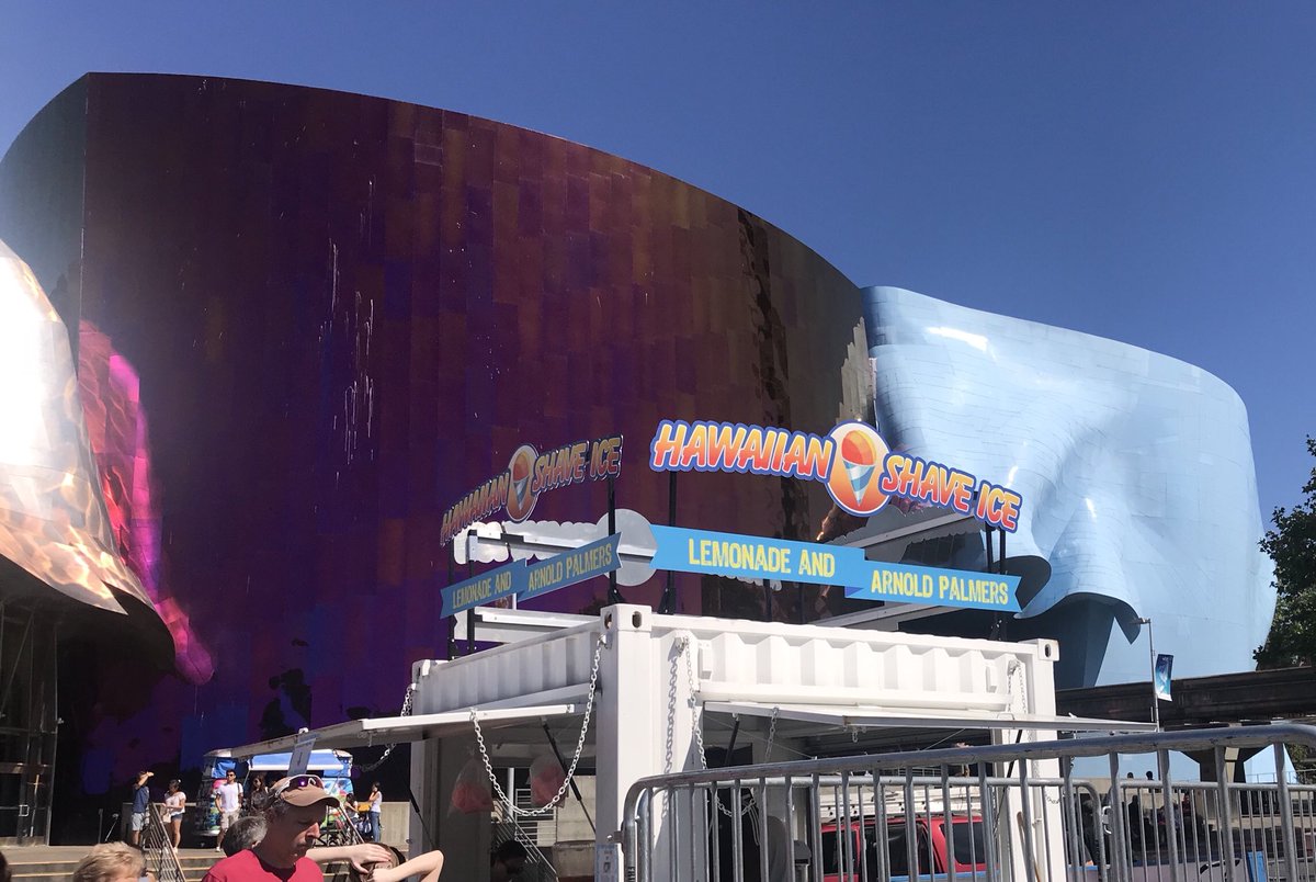 ghamasaki's tweet photo. @Marshall_LR Seattle Center knows what’s up https://t.co/AneXX50k2a