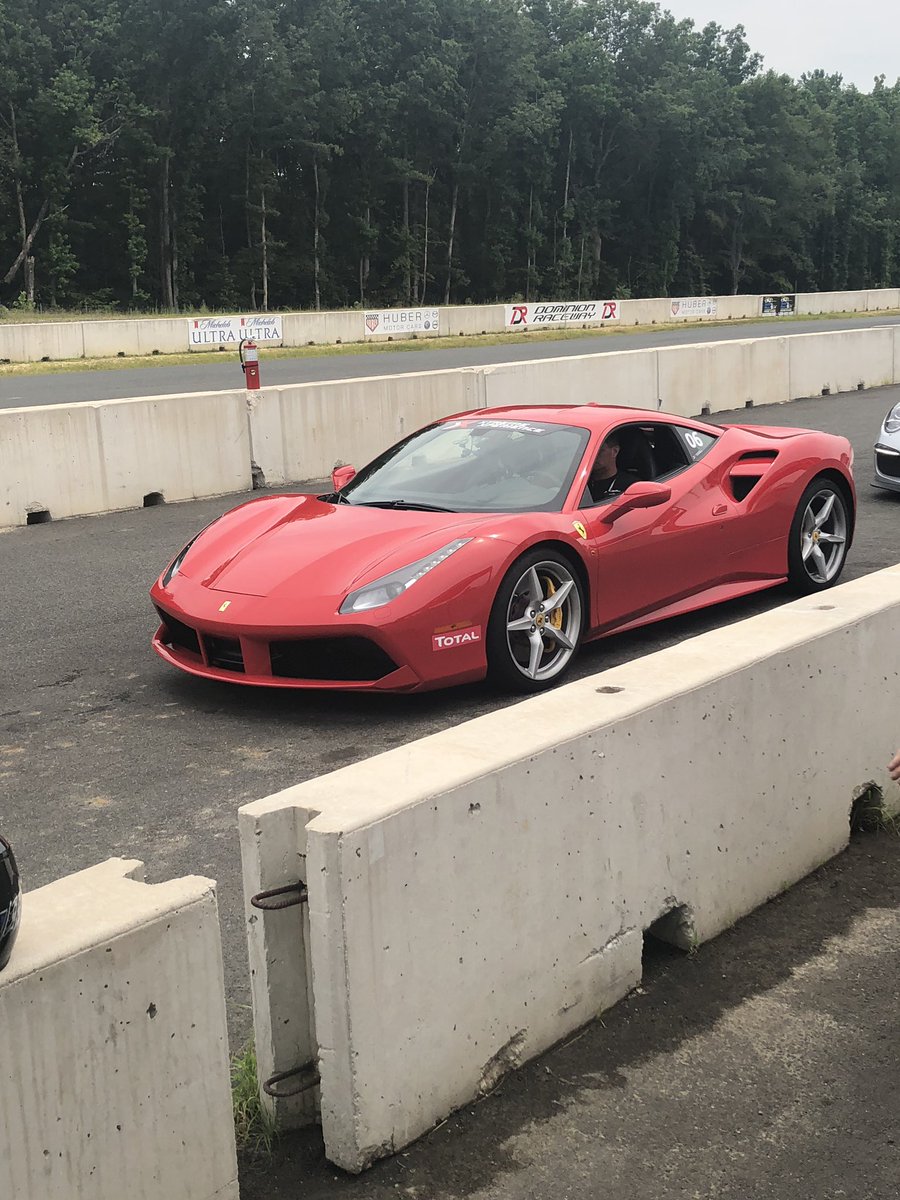 boamato's tweet photo. #extremexperience had a great time today driving a 458 Ferrari and a Lamborghini Huracan @DominionRaceway  touching close to 140mph on the main straight, but the cornering speeds were blissful. Braking so impressive.  #thankyou #claudio best day I in years for an adrenaline rush https://t.co/yImAnfTdwo