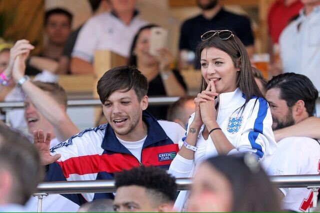 eleanorcaldeuk's tweet photo. The anticipation xx https://t.co/m6Fl8l42c3