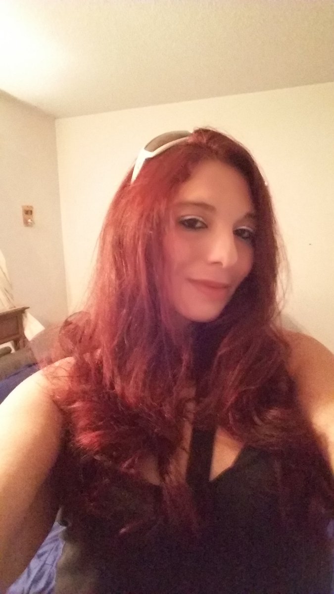 StaceyDefoe's tweet image. I guess I am still beautiful