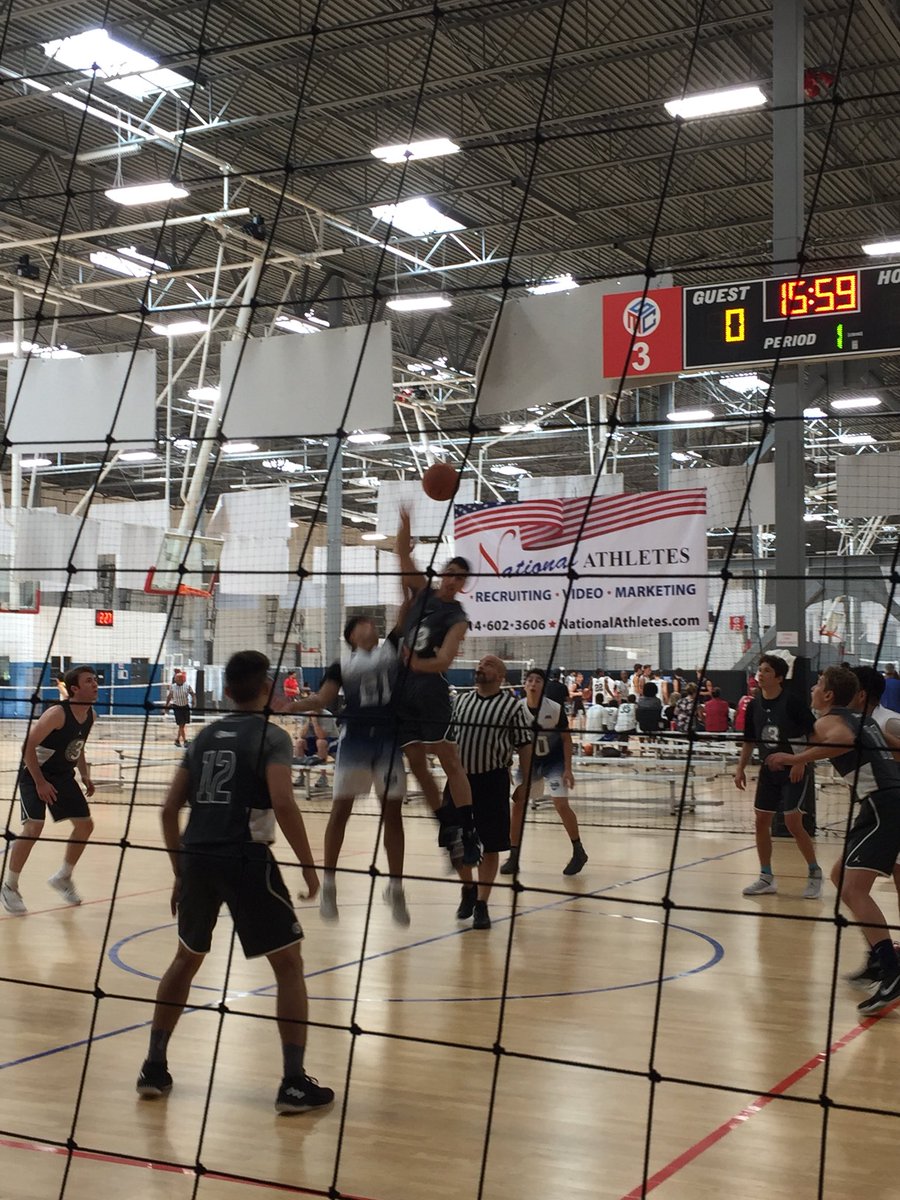 BryceRHilton's tweet photo. 6-0 this weekend at the #wcesummerkickoff with @3BallHoops! https://t.co/iAGFMlGRBY