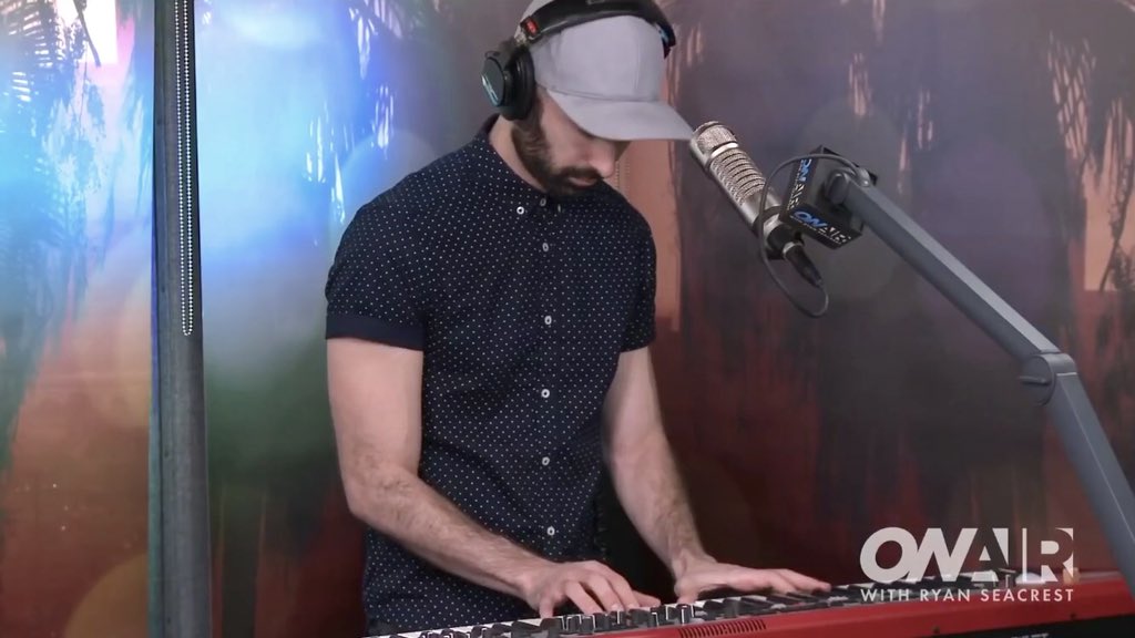 TingWu1982's tweet photo. I went to YouTube to watch Troye Sivan videos only to find that I am wayyyy more attracted to his keyboard player in the back.😅😅 Just love watching him play and sing!! 👀 Hope there’ll be more videos of him playing or singing! 😍 And he is #MikeSchmid ❤️ https://t.co/PlCh07jPaY