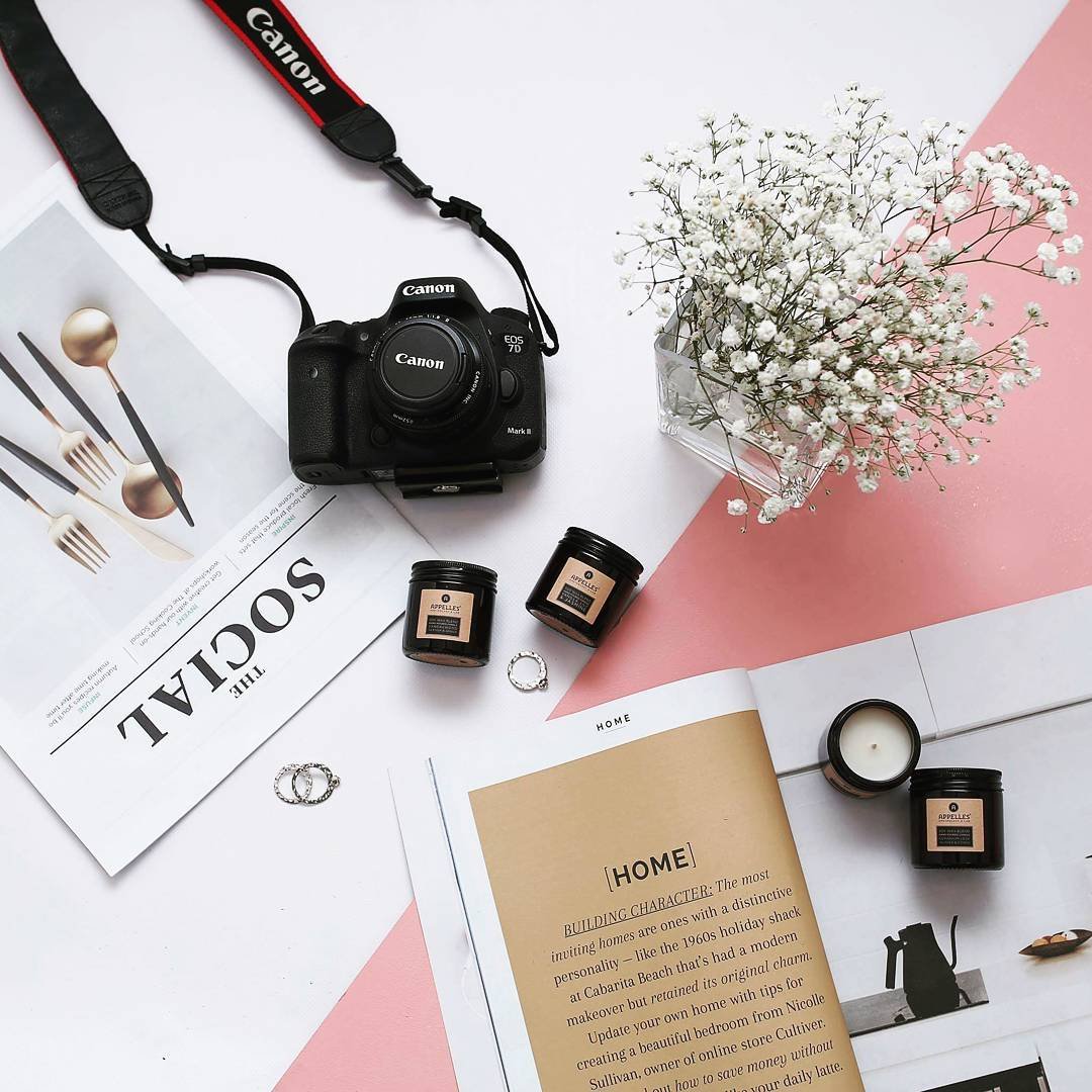 AppellesSkin's tweet photo. Close your eyes and relax with the riveting scents of our Candle Starter Pack. Via @themilkteeth #appellesskin #candle #lifestyle https://t.co/JtqWXTfivl
