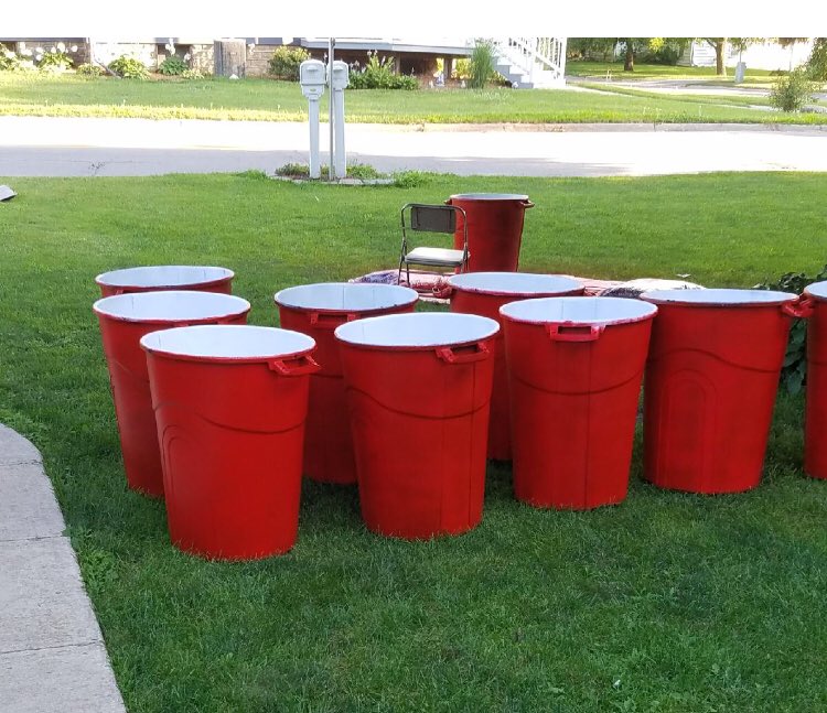 StateCtrRAGBRAI's tweet image. Games! Games! Games! Find this one next to the @IACraftBeerTent on 1st Street. Sneak preview right here!#ThornToBeWild #Day4 #RAGBRAI