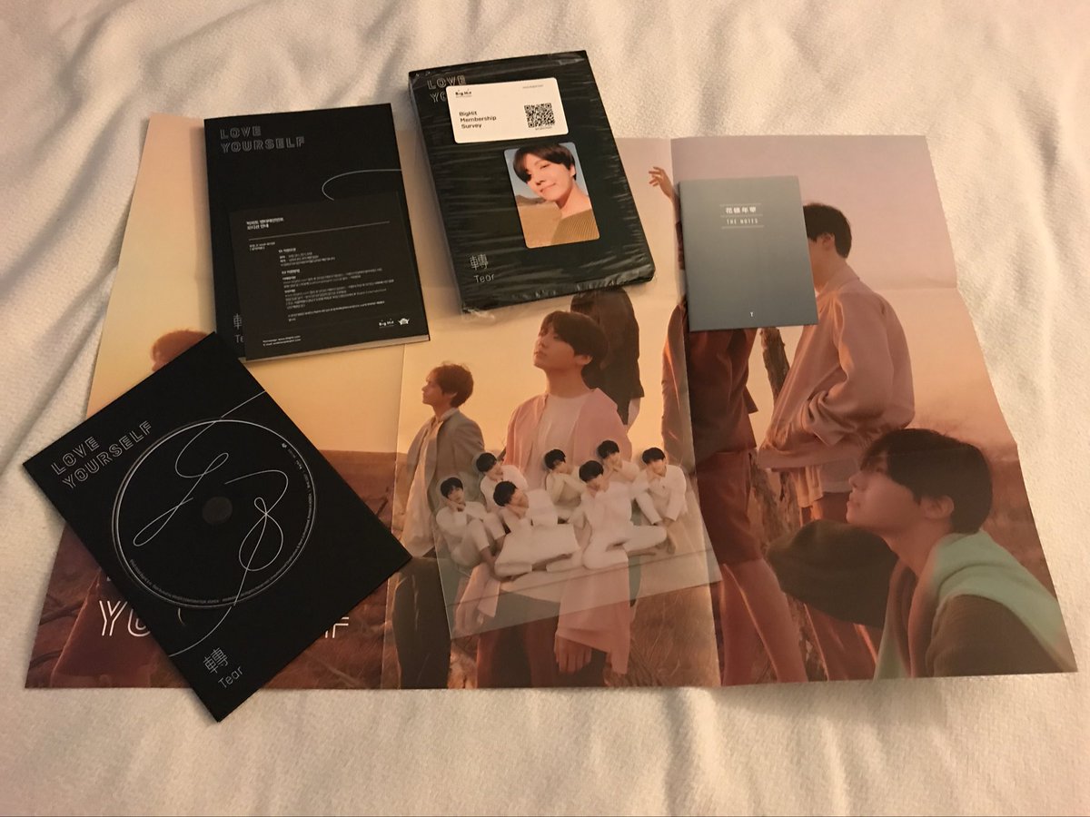 ✨ SORTEIO DE UM TEAR “Y” DO @BTS_TWT — SÓ PRA BRAZUCAS 🇧🇷🇧🇷

. novo porém abri por causa do photocard;
. INCLUI TUDO — PHOTOCARD DO HOSEOK 💜💜

Regras:
- RT aqui pois usarei tweetdraw 
- ser br e morar no br 
 Frete por minha conta! 

(N PRECISA ME SEGUIR)

Resultado: 21/07