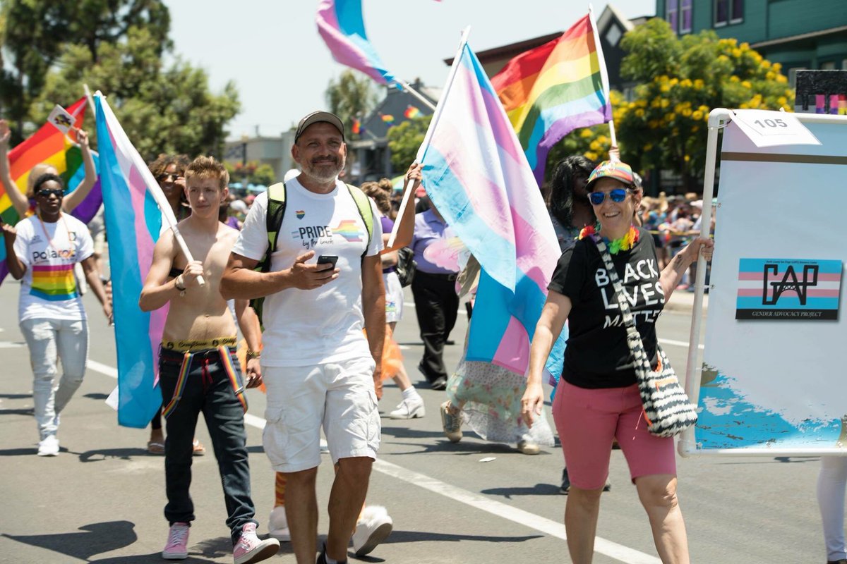 pridebythebeach's tweet photo. Cheers to the North County LGBTQ Resource Center for that big-ass TransPRIDE flag in the @SanDiegoPride parade!  Thank you for your love and support! #whywepride #SDPride #sdpride2018 #pride #SanDiegoPride @pridebythebeach https://t.co/texJQFEhD7