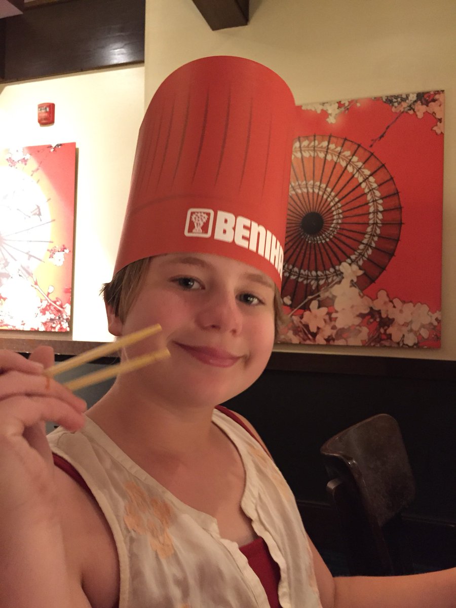 jlkratky's tweet photo. Fun times @Benihana #beavertown #Oregon #vacation #thirddinner https://t.co/2VWhDlXKHu