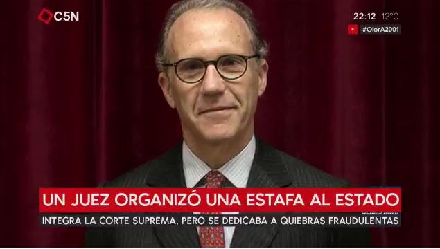 Aabadonh's tweet photo. #OlorA2001  Carlos Rosenkrantz, el juez que Mauricio Macri intentó nombrar por decreto en la Corte Suprema, días antes de tal nombramiento, asesoraba a una empresa cómo ocultar su patrimonio, para luego de quebrar ésta, no pagarle a sus acreedores. https://t.co/JiPAdd94ay