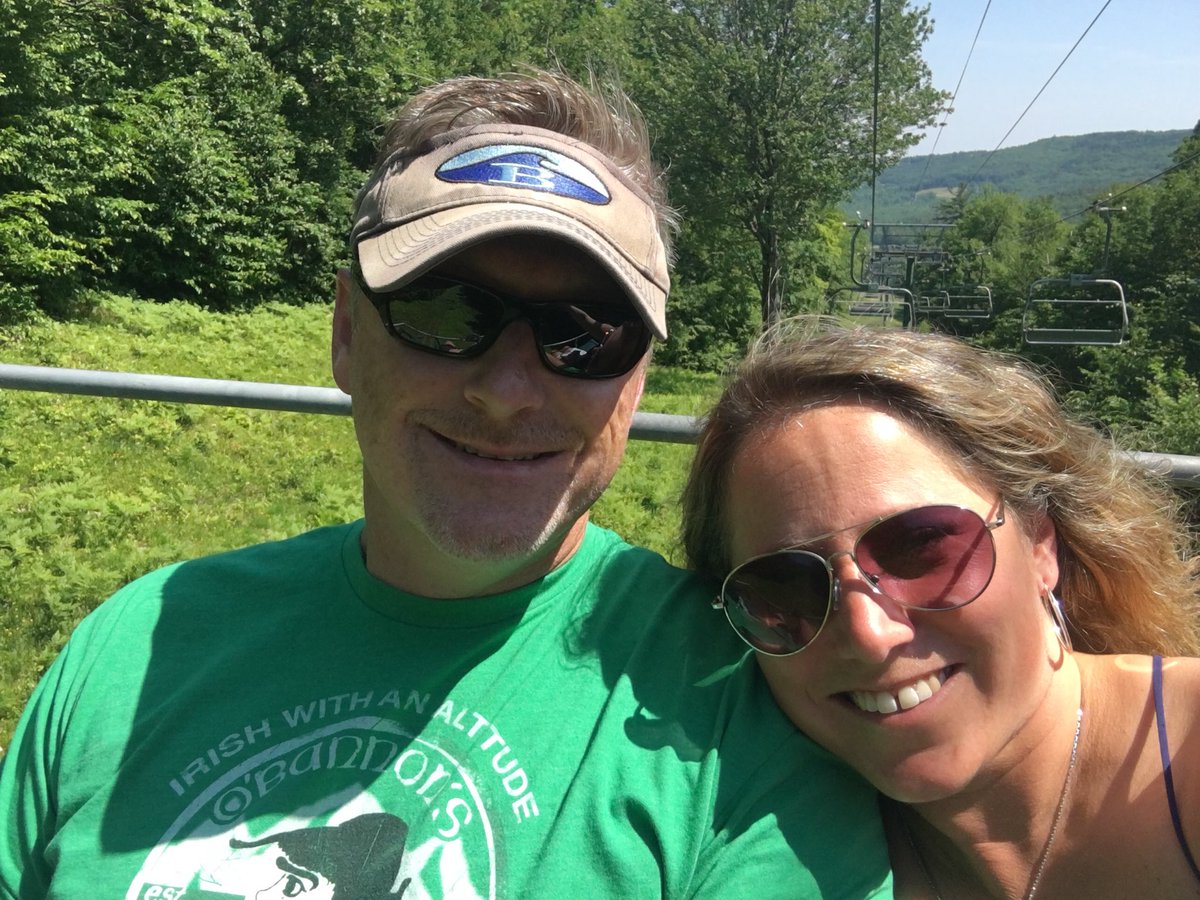 “Selfie with sunglasses” riding the chair lift to the top of Gunstock mountain for some great views! #bellinghamps #summerselfiebingo