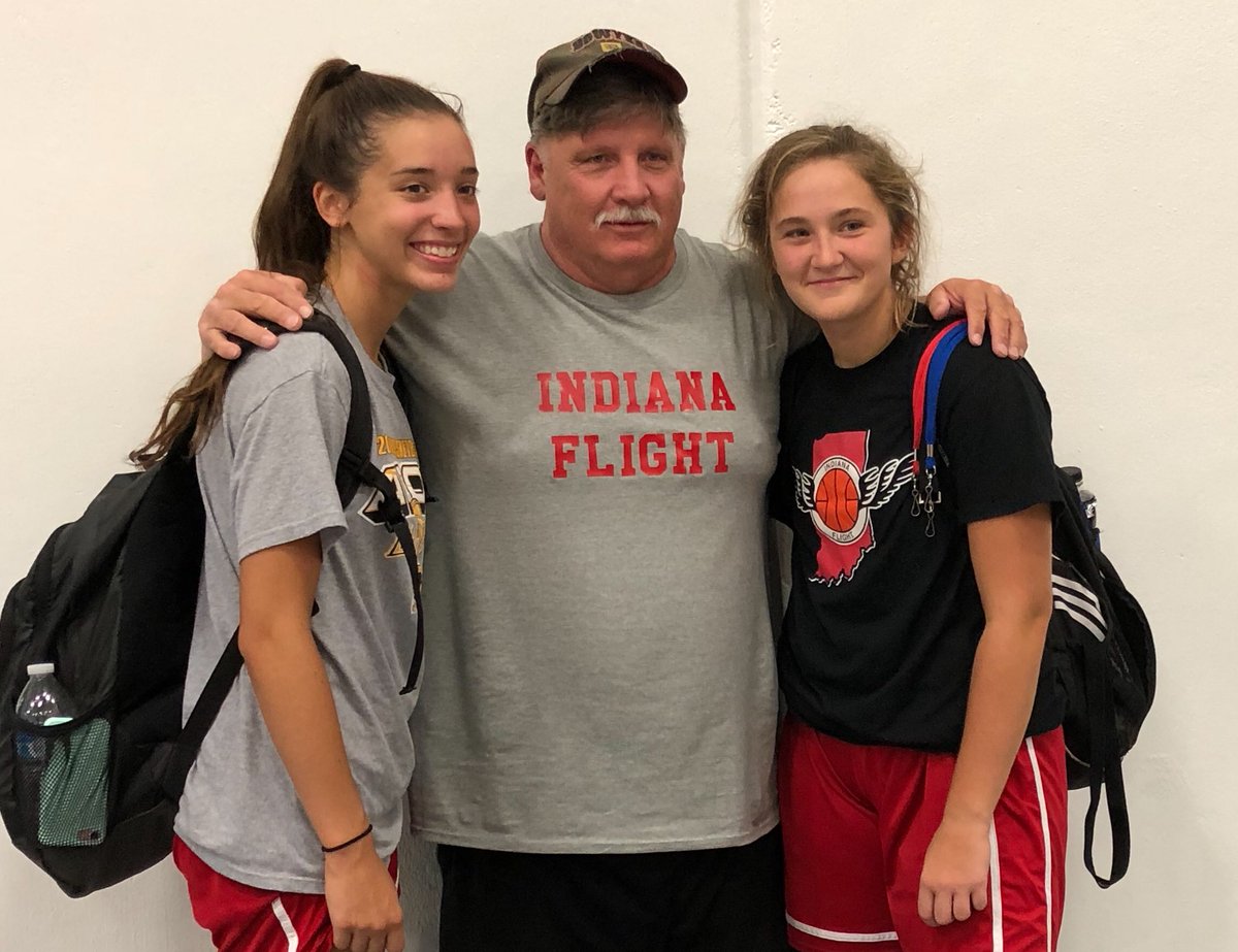 AmyShockley2's tweet photo. It’s been 3 great years Coach JR! We appreciate your dedication and love of the game! 🏀❤️@FlightBlast @IndianaFlight https://t.co/vx1axjU6V2