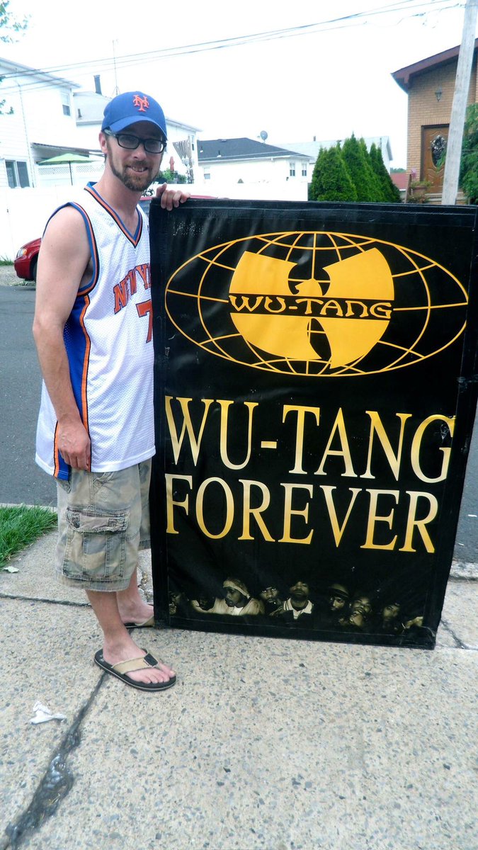 MikeGooch_Pics's tweet photo. @AaliyahLove69 @WuTangClan I’ve had this since 1997, got it for my dorm room back in the day. Still in mint condition. #WuGoo https://t.co/rsba23pSZK