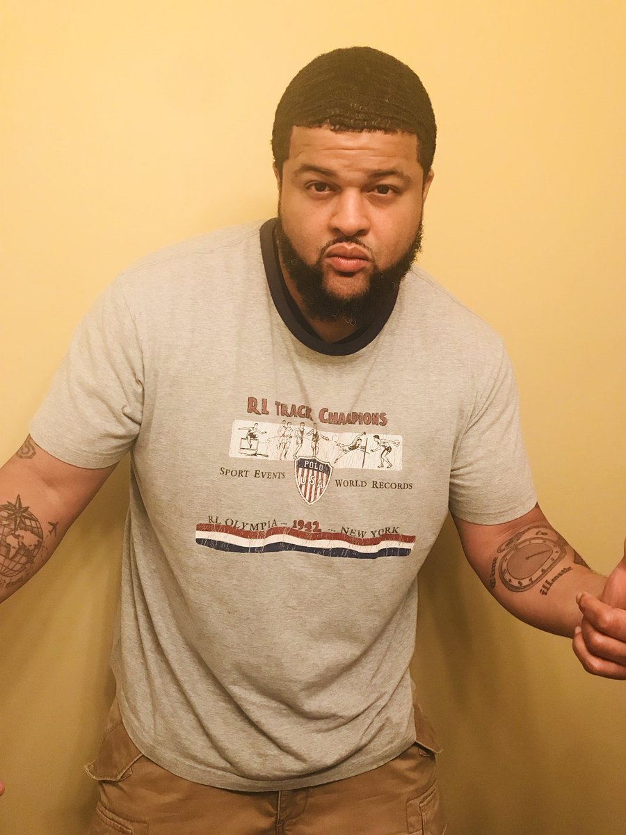 SouthpawShallah's tweet photo. Just another day in the life of NACHO THE #LOHEAD -aka- Polo #pornstar #polomodel #polo #ralphlauren #tats #tattoos #beard #bearded #beardgang #Olympics #vintagepolo #style #fashion #cartel #flyguy https://t.co/aPwakQ5DOz
