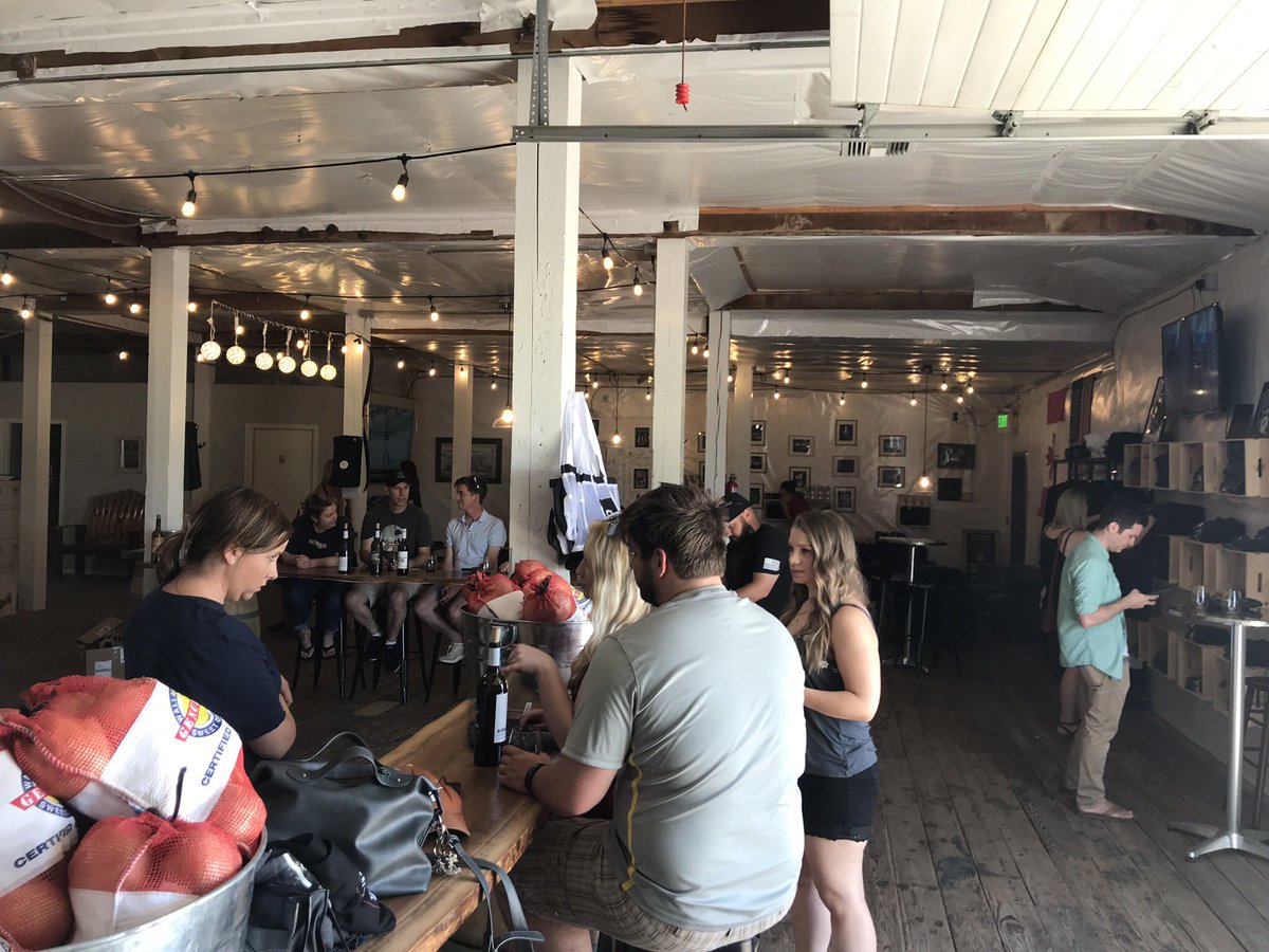 nockingpoint's tweet photo. Congrats to our winners: Fernando & Mike, and our runners up: Kristie & Patrick for a great tournament! Thank you to everyone else who came out and participated as well! We had a blast and can’t wait to do it again!
#NPSummer https://t.co/ryFuMBnWDP