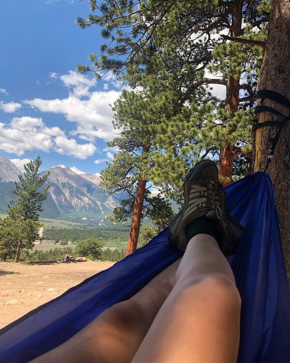 Some cool pics of rivers n mountains (my favorite landscape structures) from this month long roadtrip I’m on across the Southwest