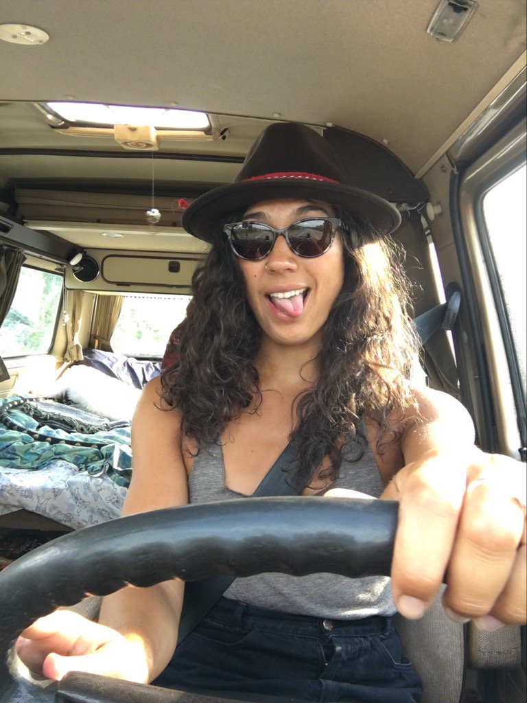 GraceWBoyd's tweet photo. The #adventure continues! See you soon east coast #vanlife #womenontheroad #sheexplores #westfalia https://t.co/vCtxf6vnKV