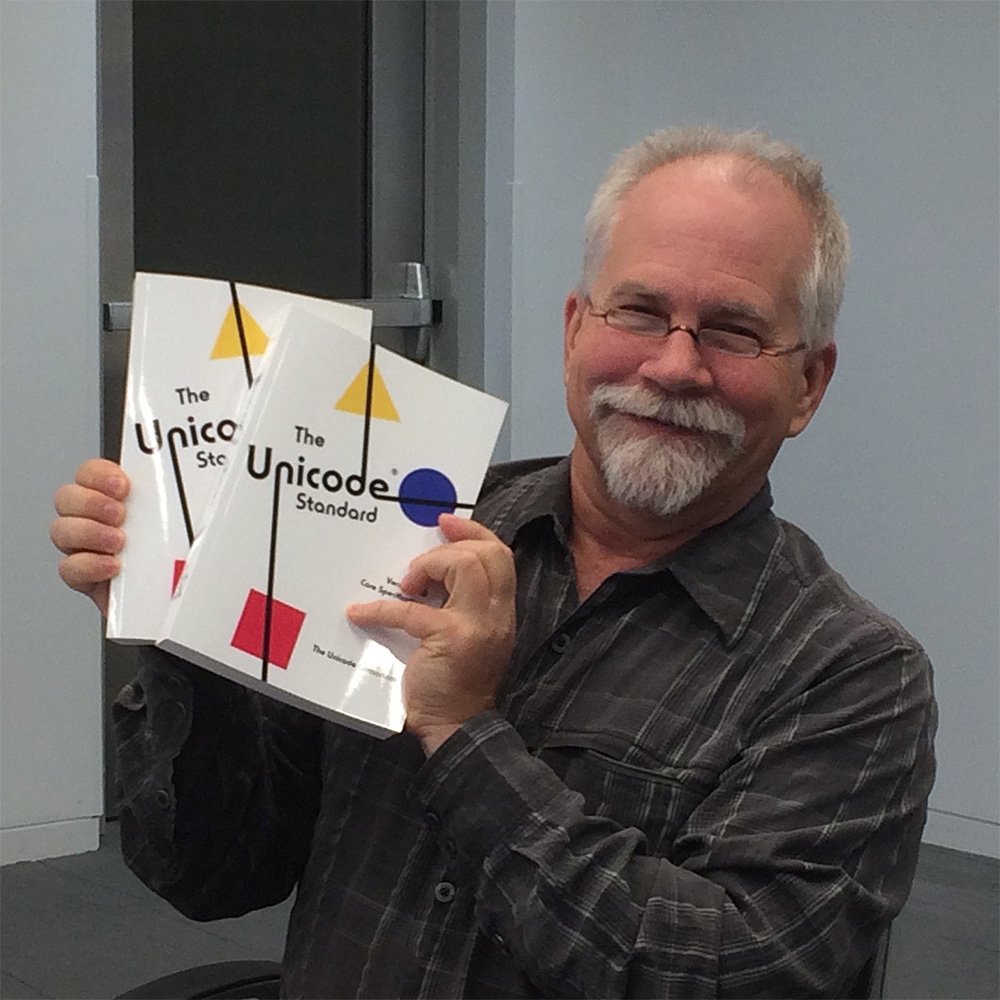 unicode's tweet image. Our very own Rick McGowan is shown here holding the very first two-volume #Unicode11 POD received from @luludotcom, whose cover art was designed by @BerkeleyISchool masters student @_joyceslee (Photo Credit @rscook). Order yours here → lulu.com/spotlight/unic…