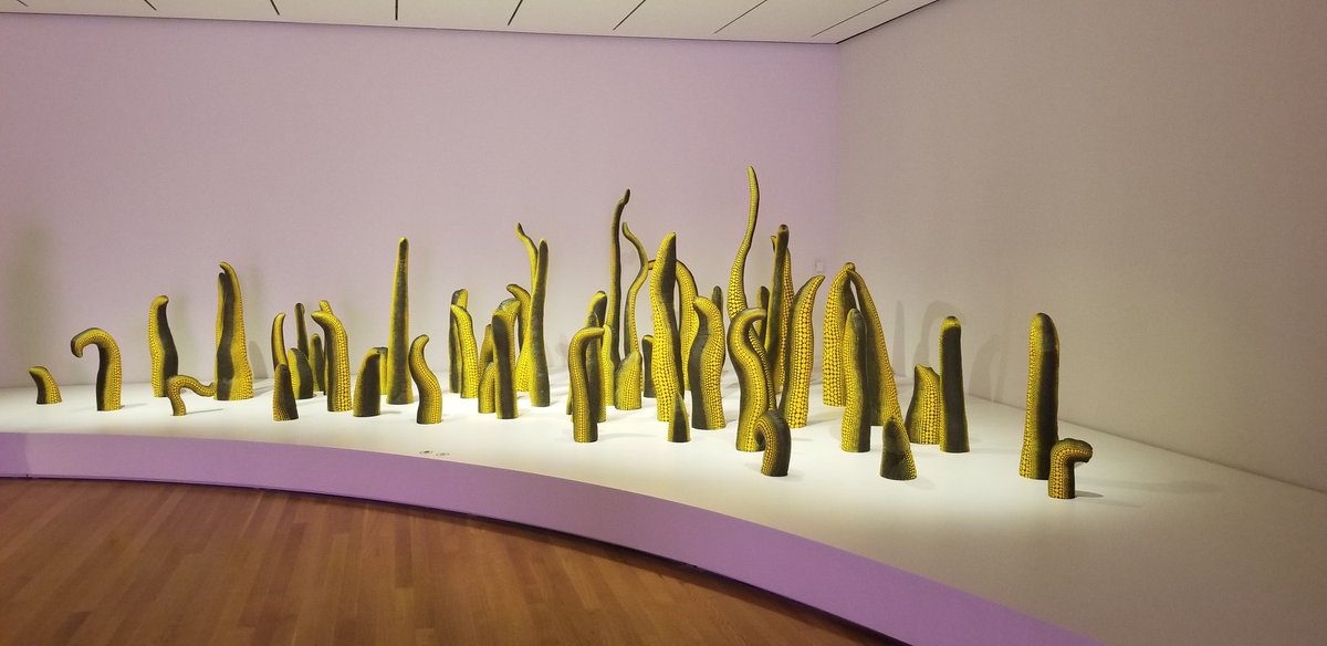 strauss87's tweet photo. #infinityKUSAMA โคYayoi Kusama https://t.co/paMRjLbevf
