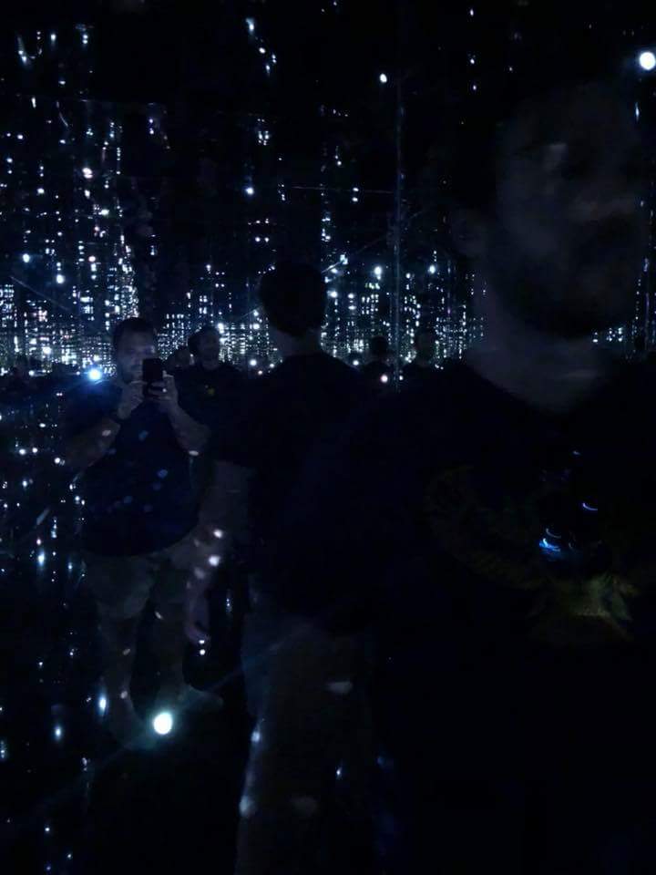 strauss87's tweet photo. #infinityKUSAMA โคYayoi Kusama https://t.co/paMRjLbevf