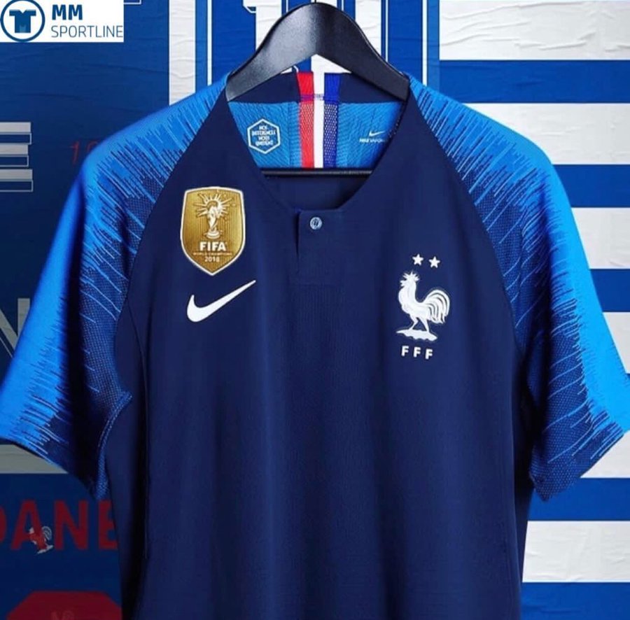 ocio Complaciente Indulgente Francia presentó su nueva camiseta tras consagrarse campeón del mundo -  Infobae