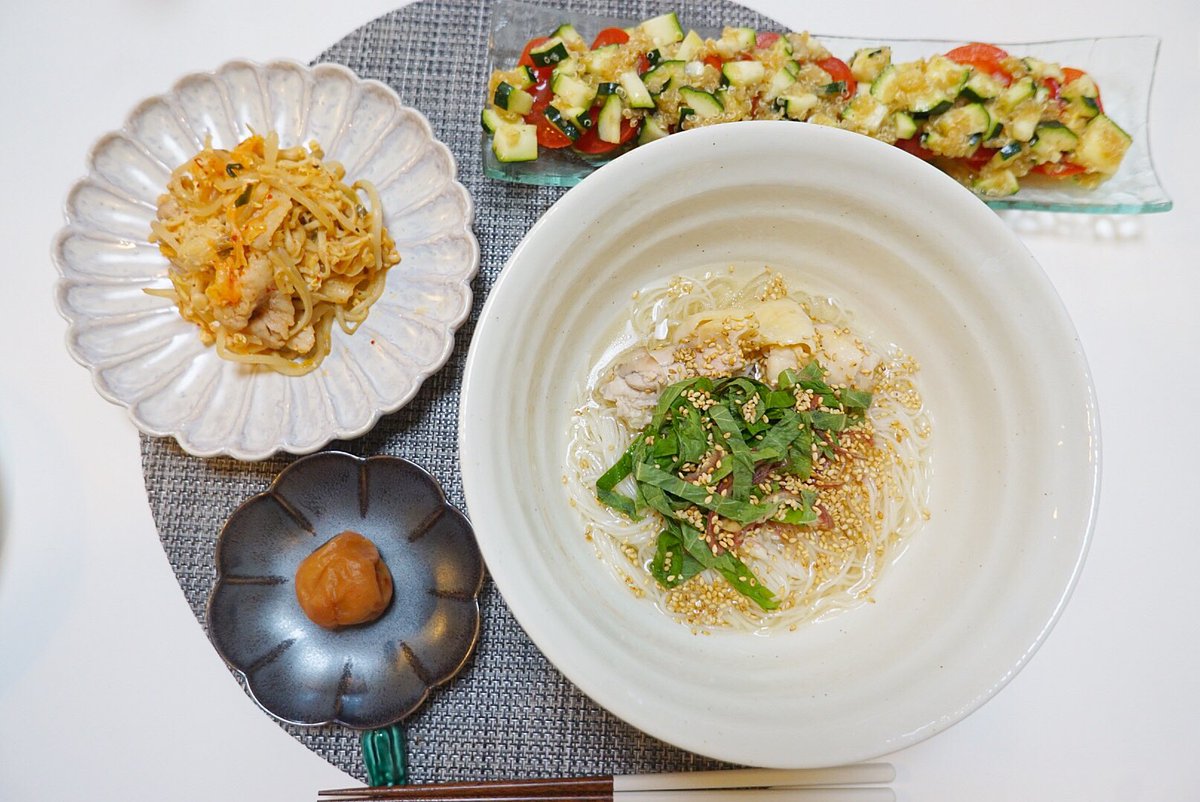 ほしのこch 今日は料理動画です 子供と二人ご飯なので 子供も食べれるご飯で 夏にぴったりな簡単パパッとご飯です U艸u ほしのこch 今日は料理動画です 子供と二人ご飯なので 子供も食べれるご飯で 夏にぴったりな簡単パパッとご飯です U艸u