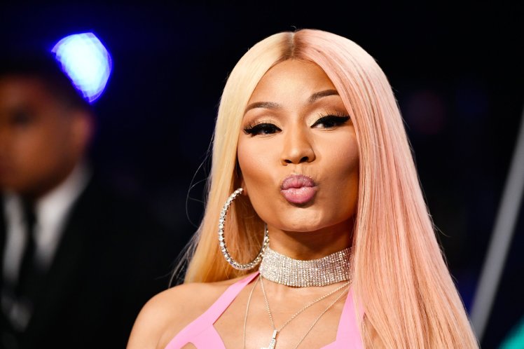 mellow947's tweet photo. RETWEET this to VOTE for Bed - @NICKIMINAJ & @ArianaGrande
#TheWeeklyCountdown947 #TheCasual947 #VoteBed https://t.co/V3J4GK9hYc