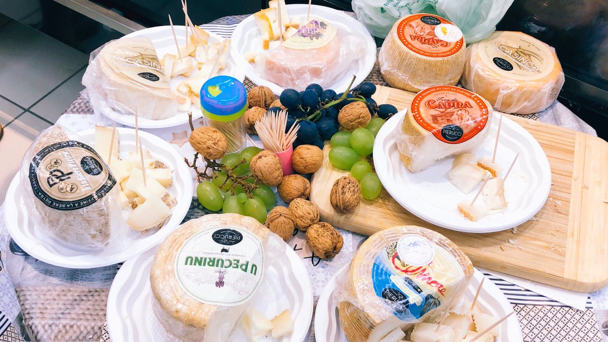 Casino Corse Degustation De Fromages Corses Dans Votre Geant Casino Mezzavia Fromage Corse Fromagerie Tradition Corsica Casgiu Anostraterraanostraprimura Terra Corsa Milk Cheese Photography Mall Love Food T Co