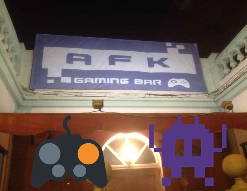 También conseguimos alguna Victoria Magistral al #Fortnite <a href="/TMTeSport/">TMT</a> #TMT4ever🦁

Partidas de #Heroesofthestorm #SuperSmashBross #Tekken #StreetFighter 👊🏻

Muchos amigos y sonrisas en una noche donde vimos cerrarse la puerta por última vez.
¡Hasta siempre <a href="/AFKESportsBAR/">AFK Gaming BAR</a> ! 🎮👾