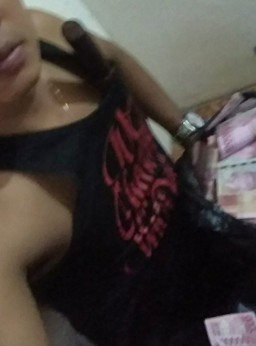 VebrianC's tweet photo. Butuh wanita yg pengertian KLOU ada hubungi wa sy di 081338675795 aku akan tanggung biaya hidupnya aku bukan laki2 penipu dan gk punya rasa menghargai. Trimakasih https://t.co/tCBJ3AKS95