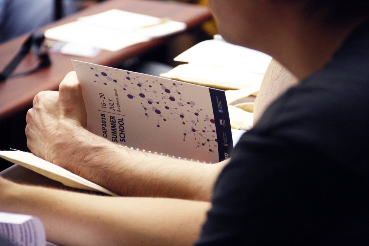 FisicaUB's tweet image. Iniciem la setmana amb la Summerschool #ICAP2018 🤓

🗣️ Tenim el plaer d'inaugurar aquestes jornades amb el premi Nobel William D. Phillips, que també estarà present en la 26th International Conference on Atomic Physis de la setmana vinent  

➕ bit.ly/2NV8G8T